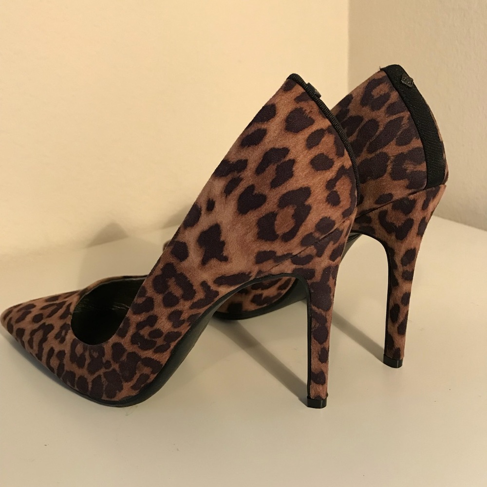 NWOT Cheetah Print Heels